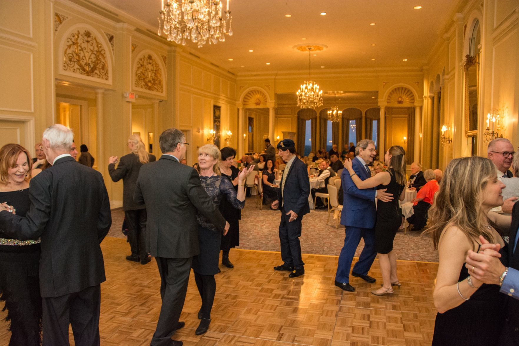 Winter Opera Saint Louis Big Band Dinner Dance
